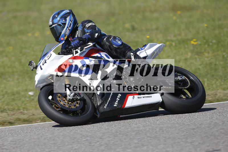 /15 22.05.2026  Plüss Moto Sport  Discover the Bike ADR /Gruppe rot - Race 3/143